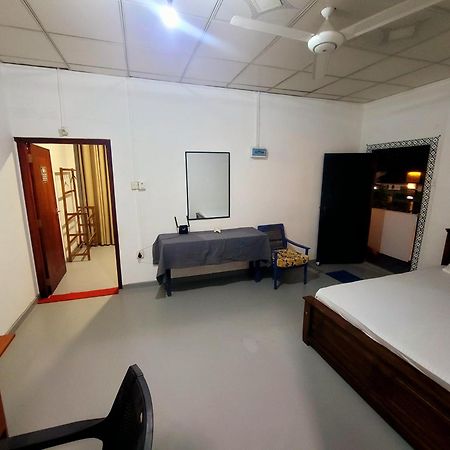 Hotel New Coral Garden Weligama Esterno foto